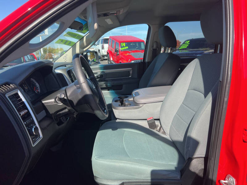 2020 RAM 1500 Classic SLT