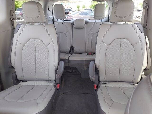 2018 Chrysler Pacifica Touring L