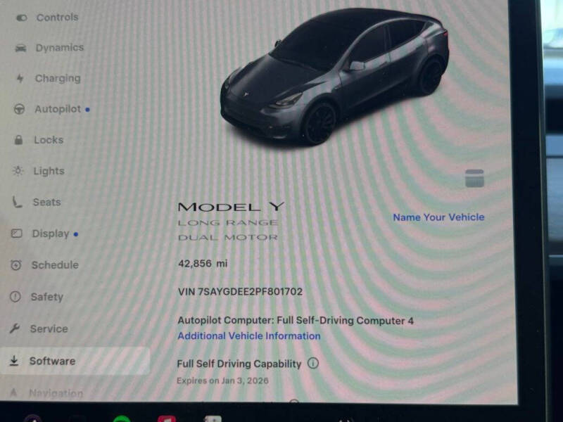 2023 Tesla Model Y Long Range