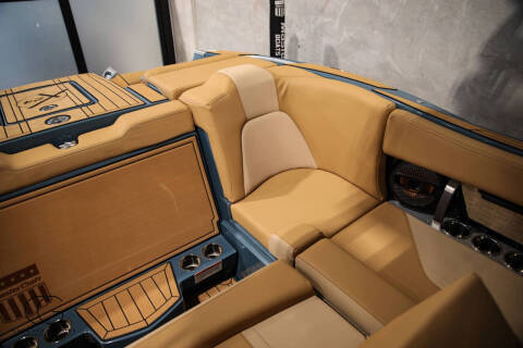 2025 MasterCraft X24