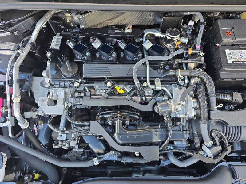 2025 Toyota Corolla Hatchback SE