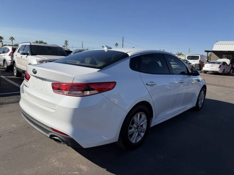 2016 Kia Optima LX