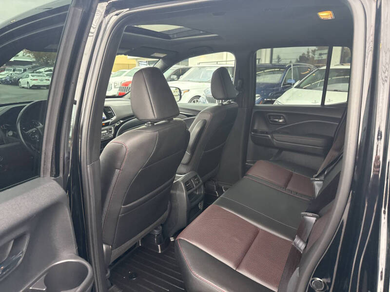 2022 Honda Ridgeline Black Edition