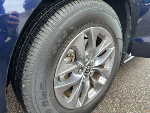 2025 Toyota Sienna XLE 7-Passenger