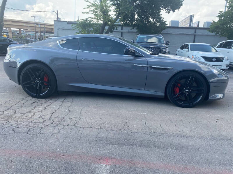 2016 Aston Martin DB9 GT