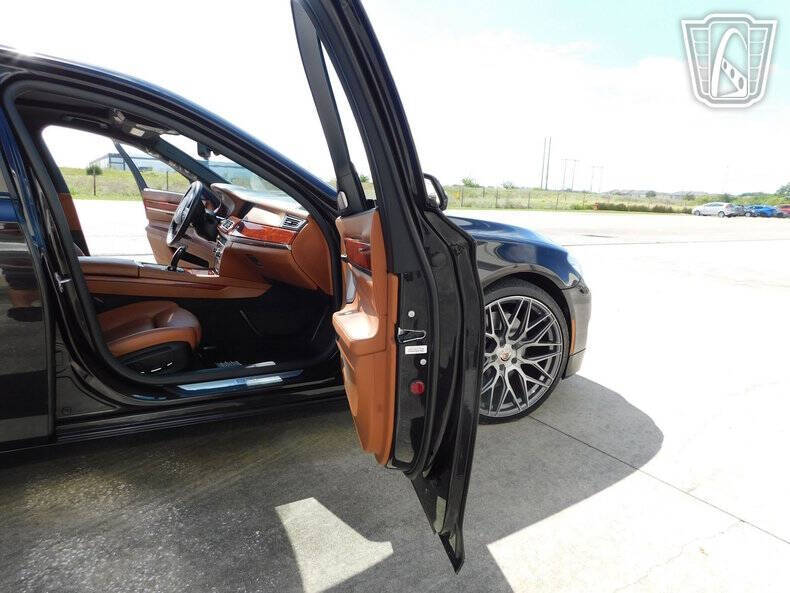 2013 BMW 7 Series