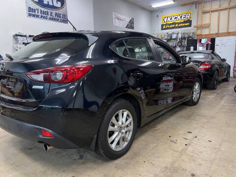 2014 Mazda MAZDA3 i Touring