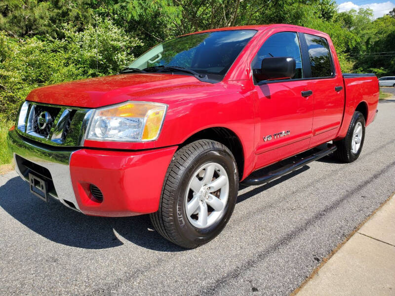 2012 Nissan Titan SV