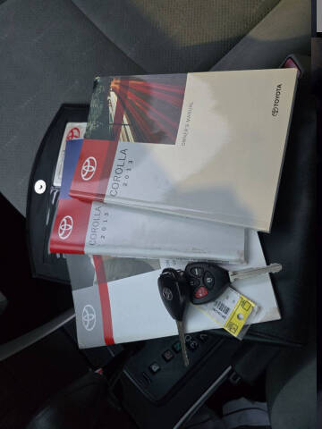 2013 Toyota Corolla LE