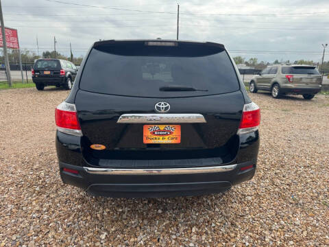 2011 Toyota Highlander SE