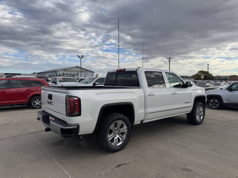 2017 GMC Sierra 1500 SLT