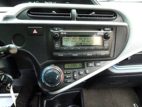 2012 Toyota Prius c Three