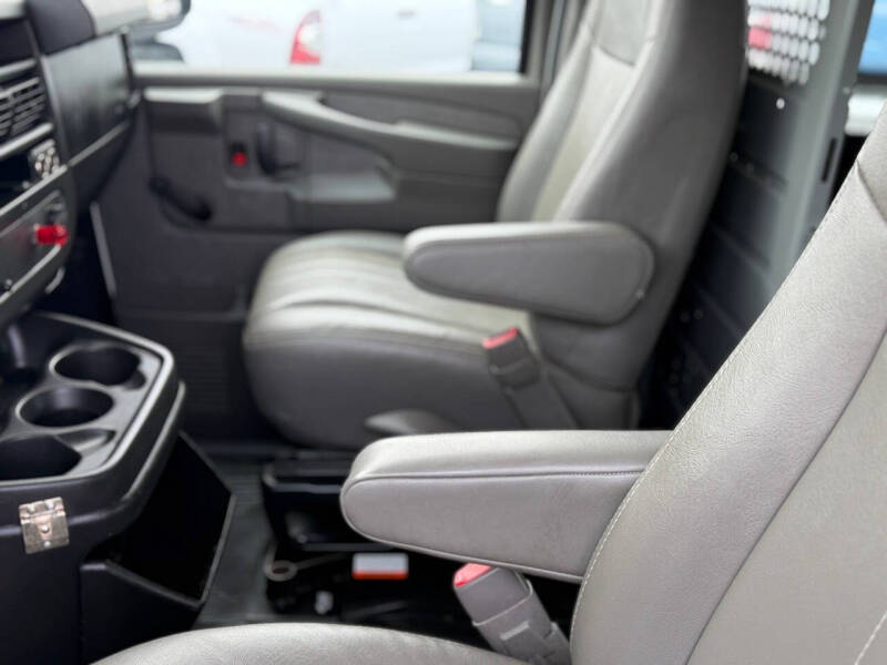 2013 Chevrolet Express 3500