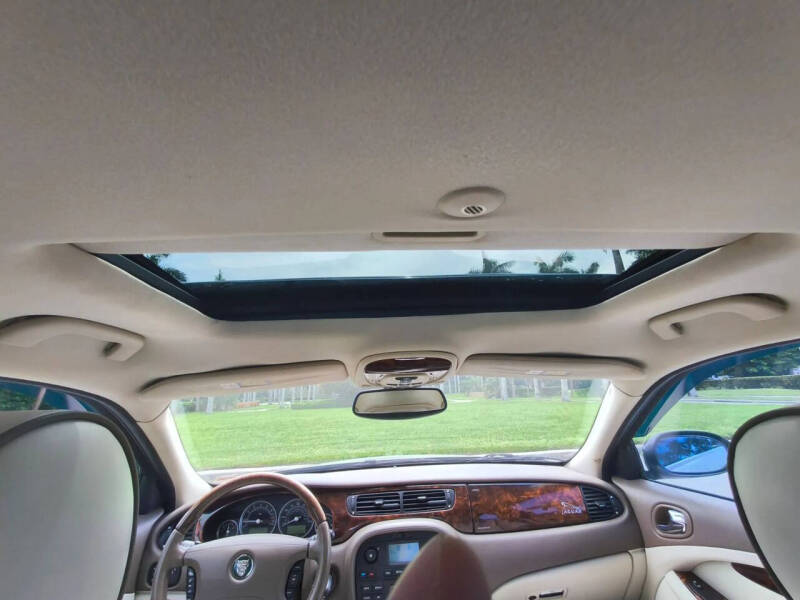 2005 Jaguar S-Type 4.2