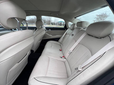 2016 Hyundai Genesis