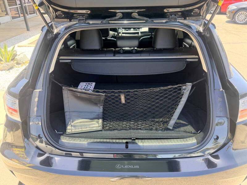 2017 Lexus CT 200h