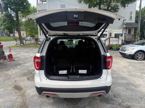 2017 Ford Explorer XLT