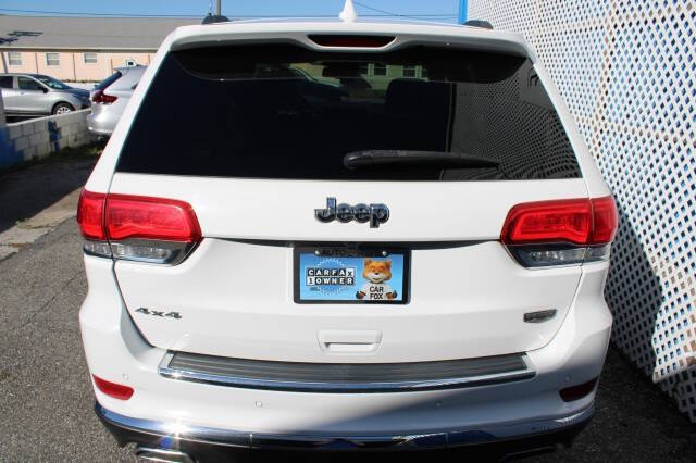 2016 Jeep Grand Cherokee Summit