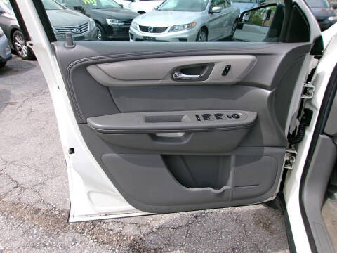 2014 Chevrolet Traverse LS