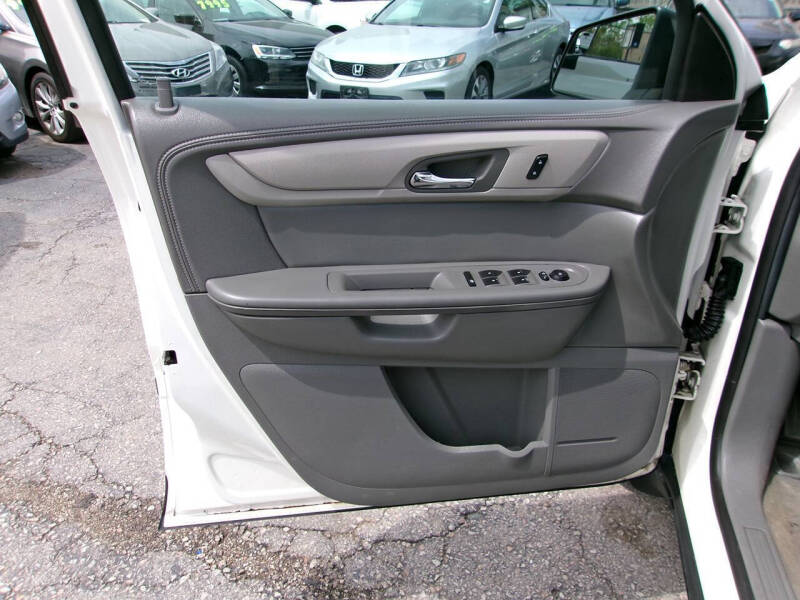 2014 Chevrolet Traverse LS
