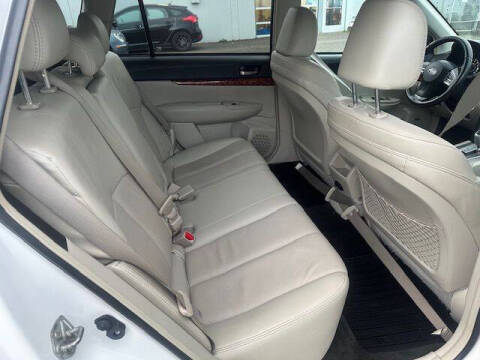 2012 Subaru Outback 2.5i Limited