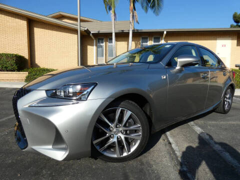 2018 Lexus IS 300