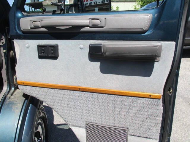 1996 Dodge Ram Van 2500