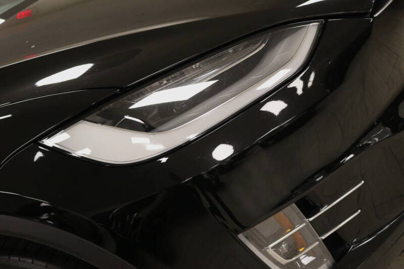 2020 Tesla Model X Long Range