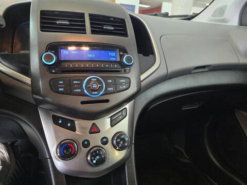 2014 Chevrolet Sonic LT Auto