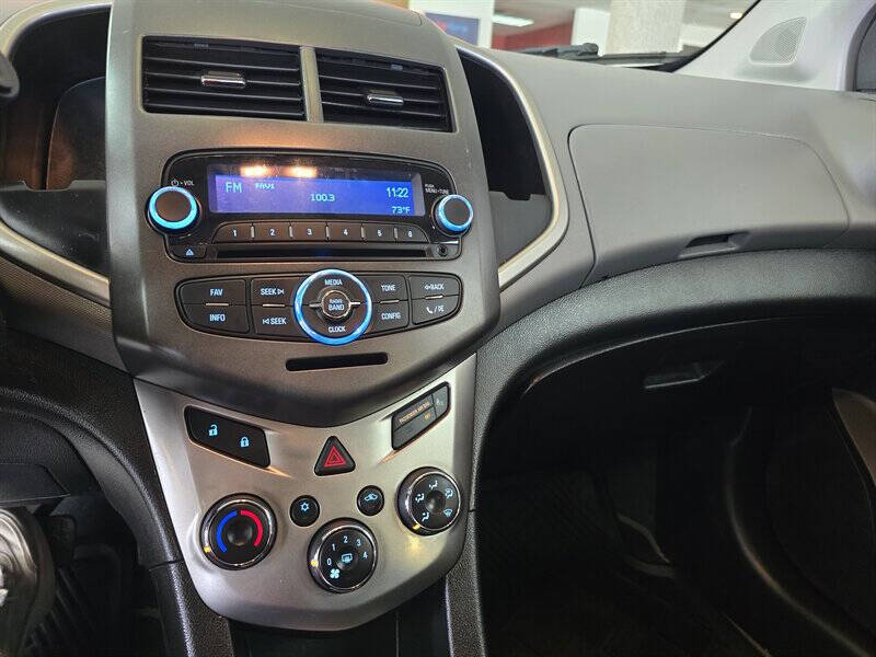 2014 Chevrolet Sonic LT Auto