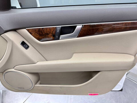 2014 Mercedes-Benz C-Class
