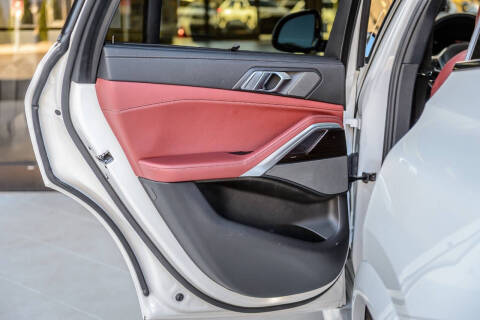 2021 BMW X6 xDrive40i