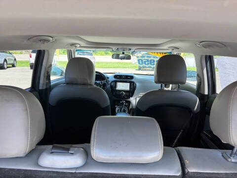 2016 Kia Soul +