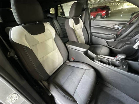 2026 Chevrolet Trax RS