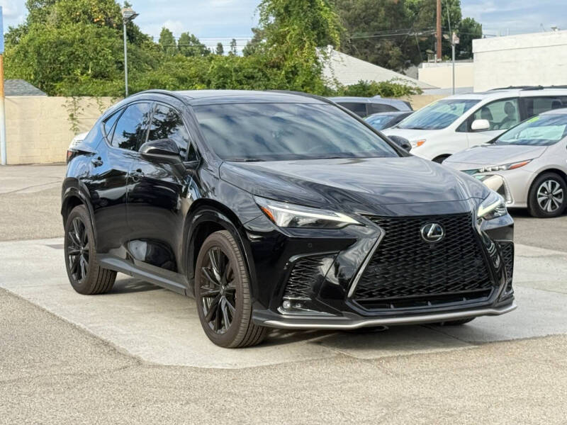 2025 Lexus NX 350's photo