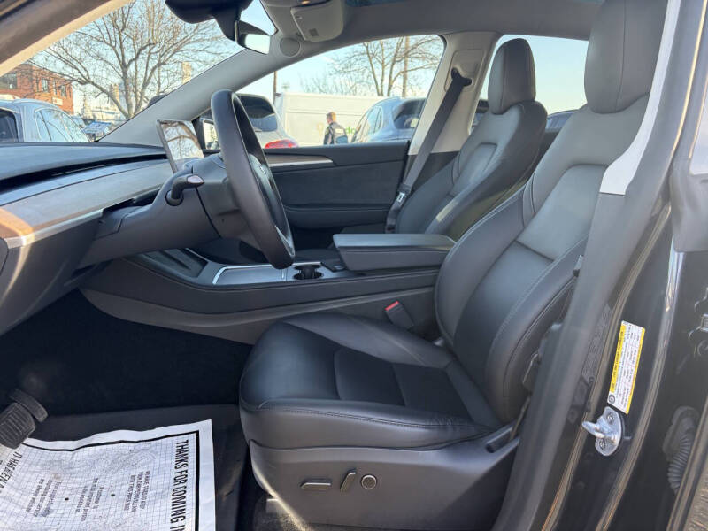 2024 Tesla Model Y Long Range