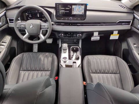2026 Mitsubishi Outlander SEL