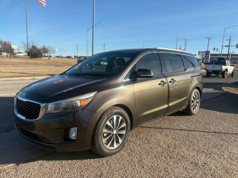 2018 Kia Sedona SX's photo