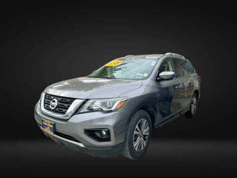 2018 Nissan Pathfinder S