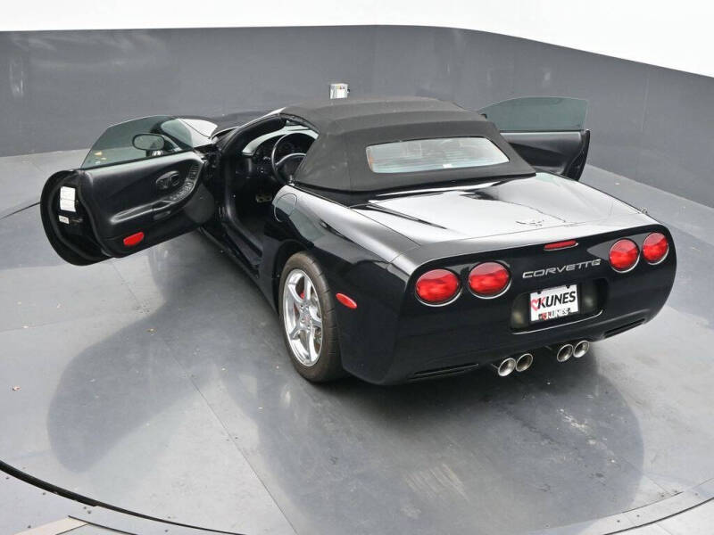 2003 Chevrolet Corvette