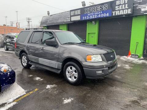 2005 Ford Expedition for sale at Xpress Auto Sales in Roseville MI