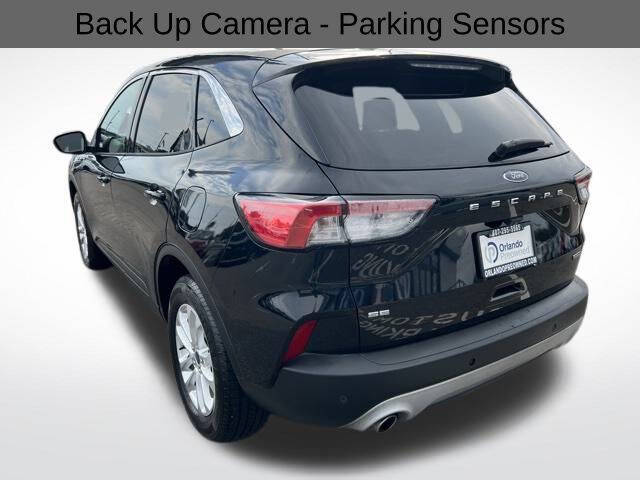 2022 Ford Escape Hybrid SE