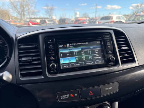 2016 Mitsubishi Lancer ES