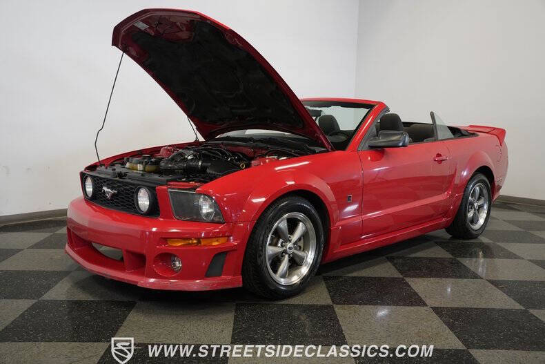 2005 Ford Mustang