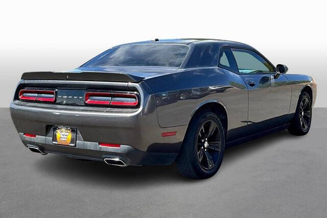 2019 Dodge Challenger SXT
