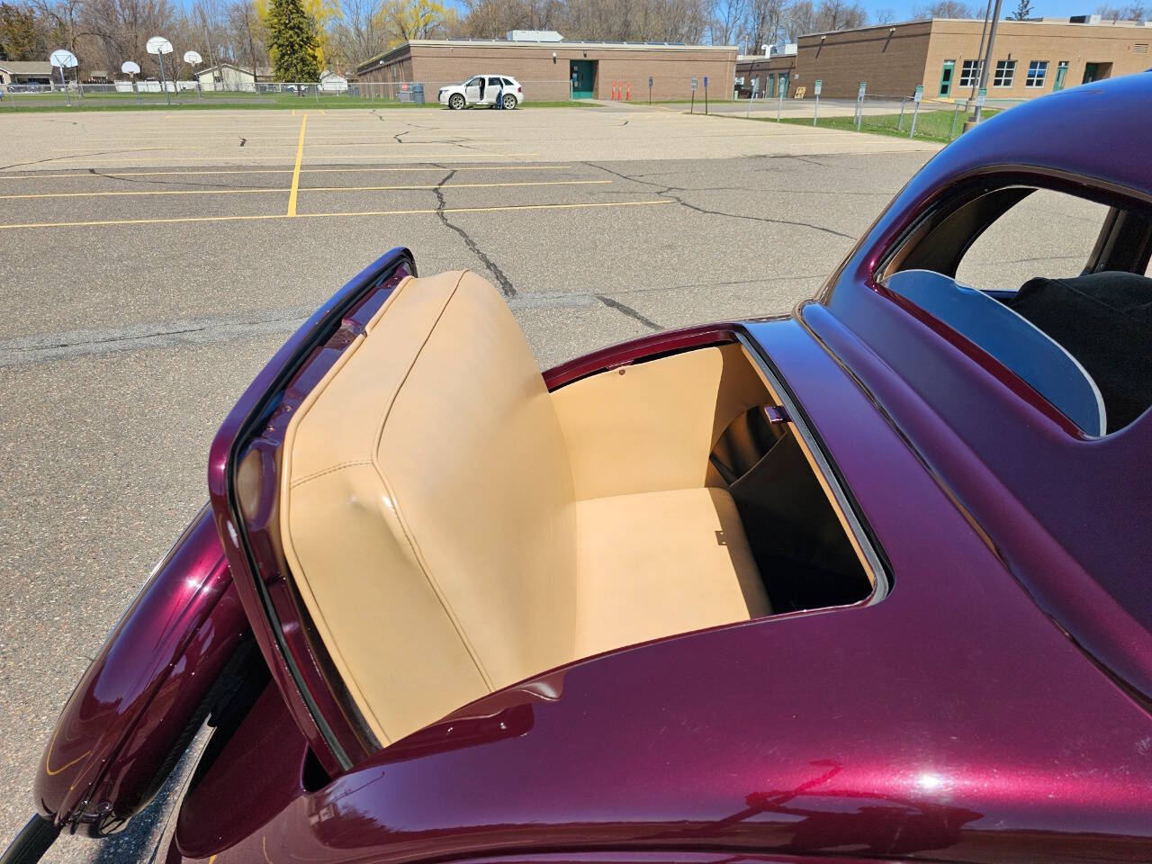1936 Ford 68 5 Window Coupe 312