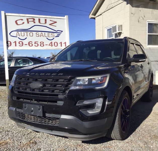 2017 Ford Explorer Sport's photo