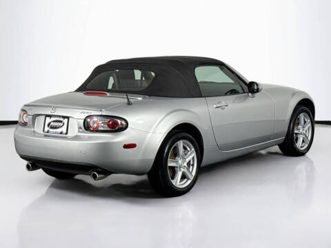 2006 Mazda MX-5 Miata