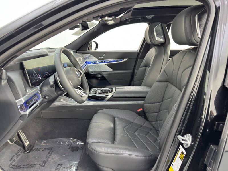 2023 BMW 7 Series 760i xDrive