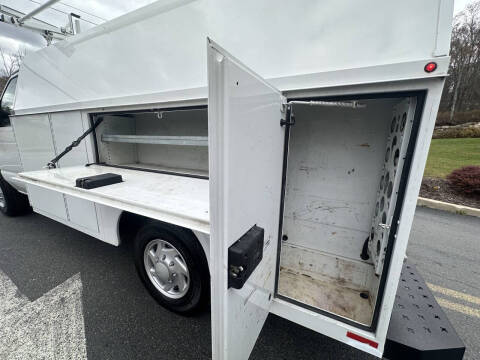 2016 Ford E-Series E-350 SD